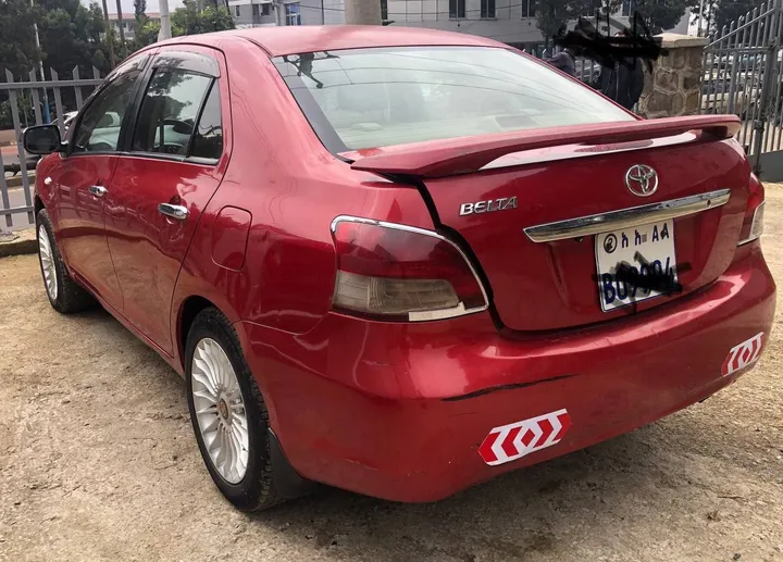 Toyota Yaris Belta 2006 – photo 3