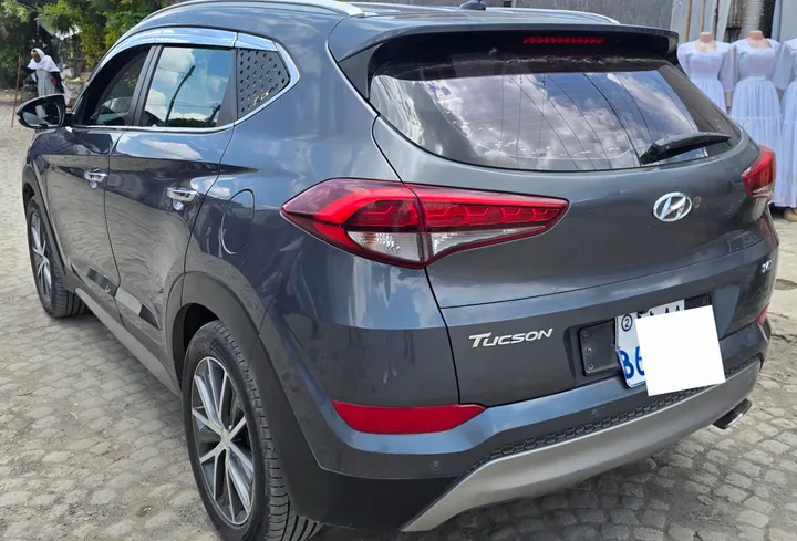 Hyundai Tucson 2018 Full Option – photo 3