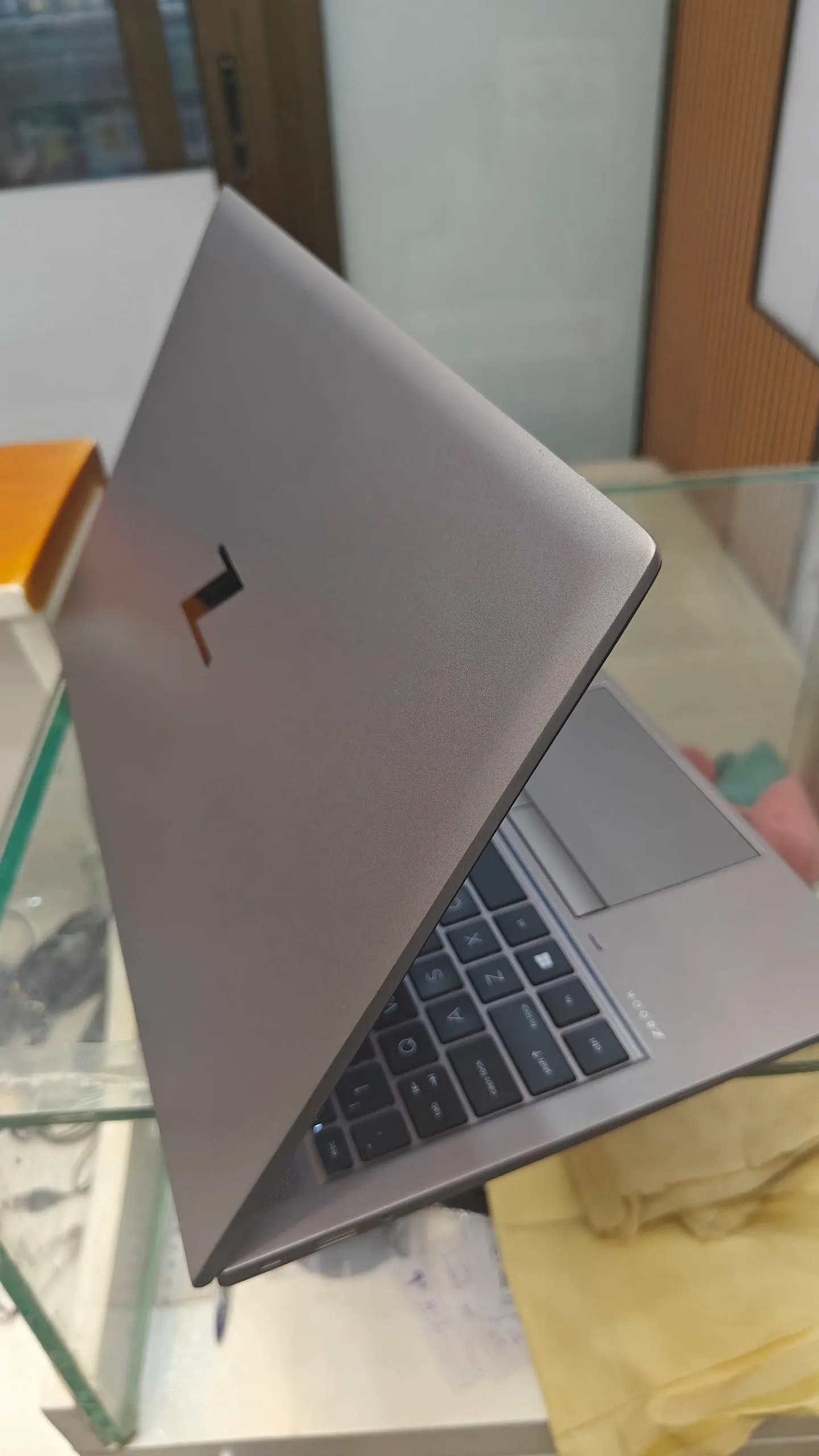 HP ZBook Firefly G8 Workstation – photo 4