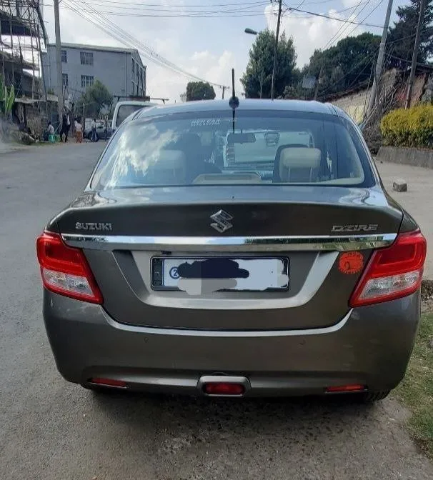 Suzuki Dzire 2021 Automatic – photo 5