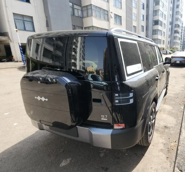 2025 BYD Leopard 7 Plug-in Hybrid – photo 5