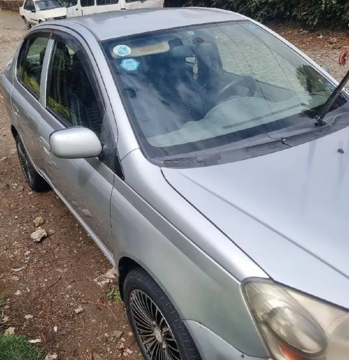 Toyota Platz 2004 Automatic – photo 4