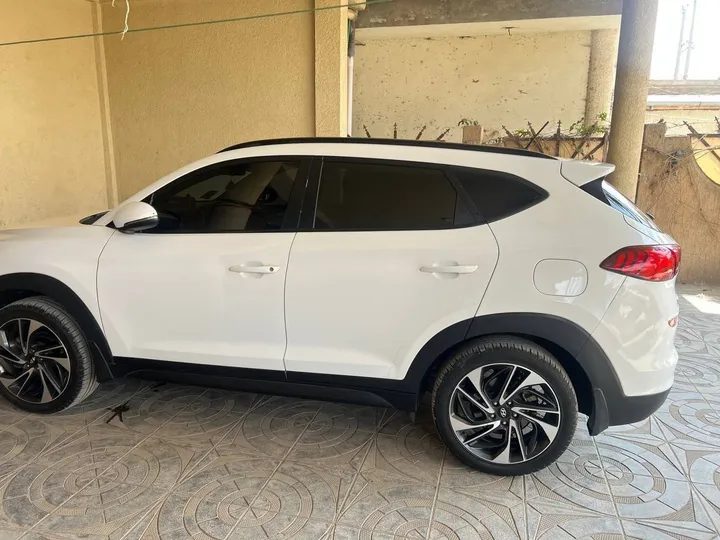 Hyundai Tucson 2018 Full Option – photo 4