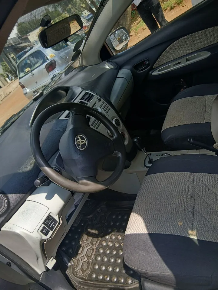 Toyota Yaris Belta 2007 – photo 5