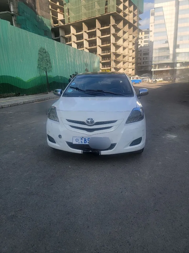 2010 Toyota Yaris Belta – photo 7