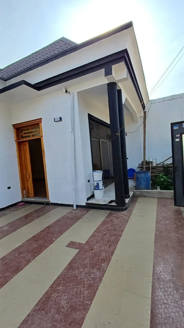 Modern 5 Bedroom Villa House – photo 9