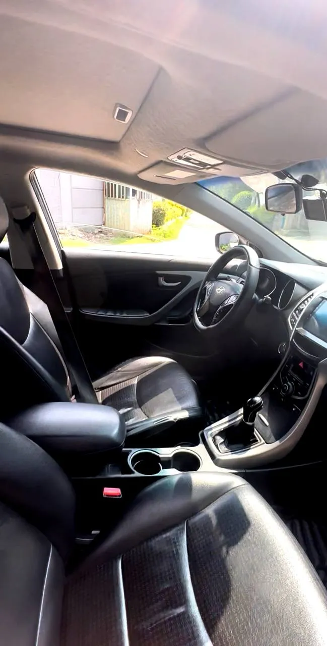 Hyundai Avante 2014 Automatic – photo 5