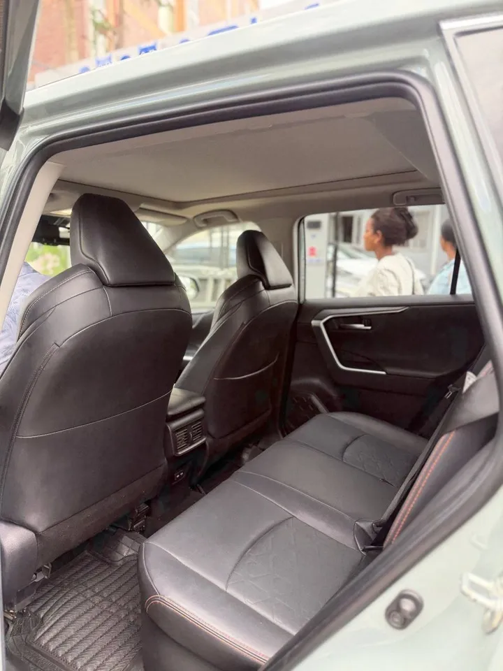 Toyota Rav4 Hybrid 2023 – photo 8