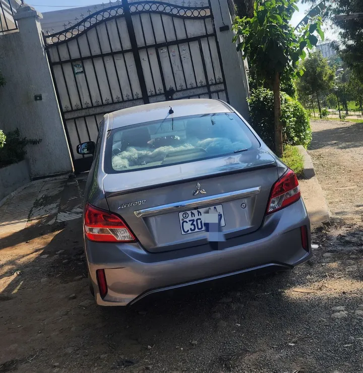 Mitsubishi Attrage 1.2L Automatic – photo 6