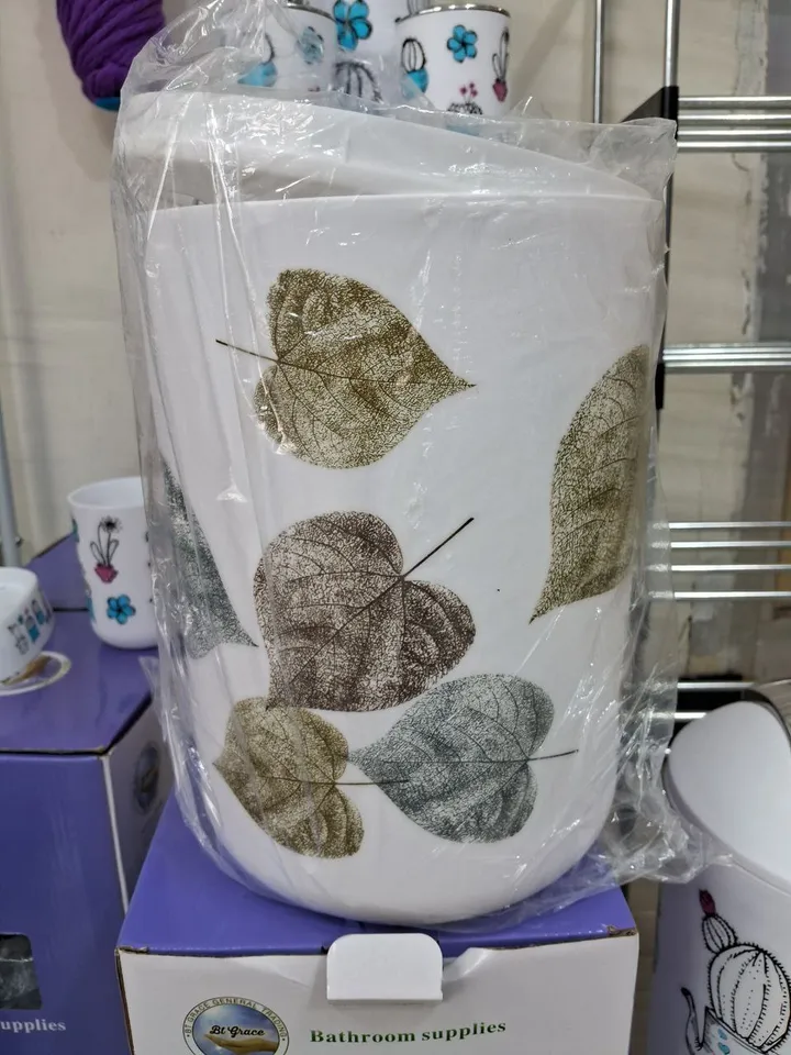 6-Piece Bathroom Accessory Set – photo 5