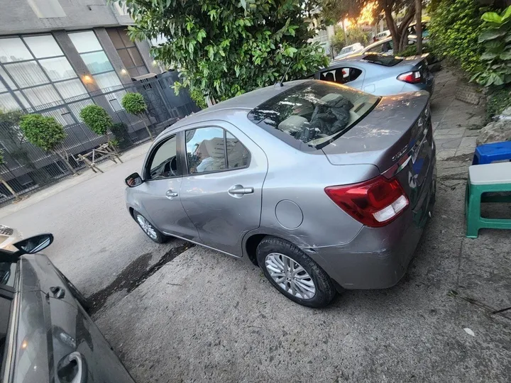 Suzuki Dezire 2021 Silver Automatic – photo 5