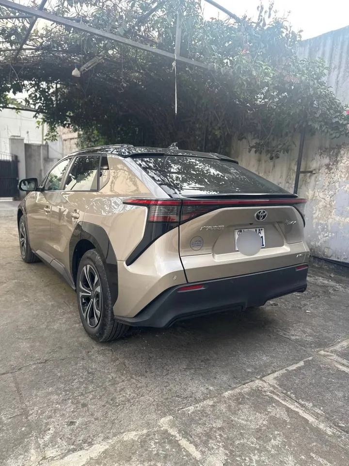 Toyota BZ4X EV 4WD – photo 3