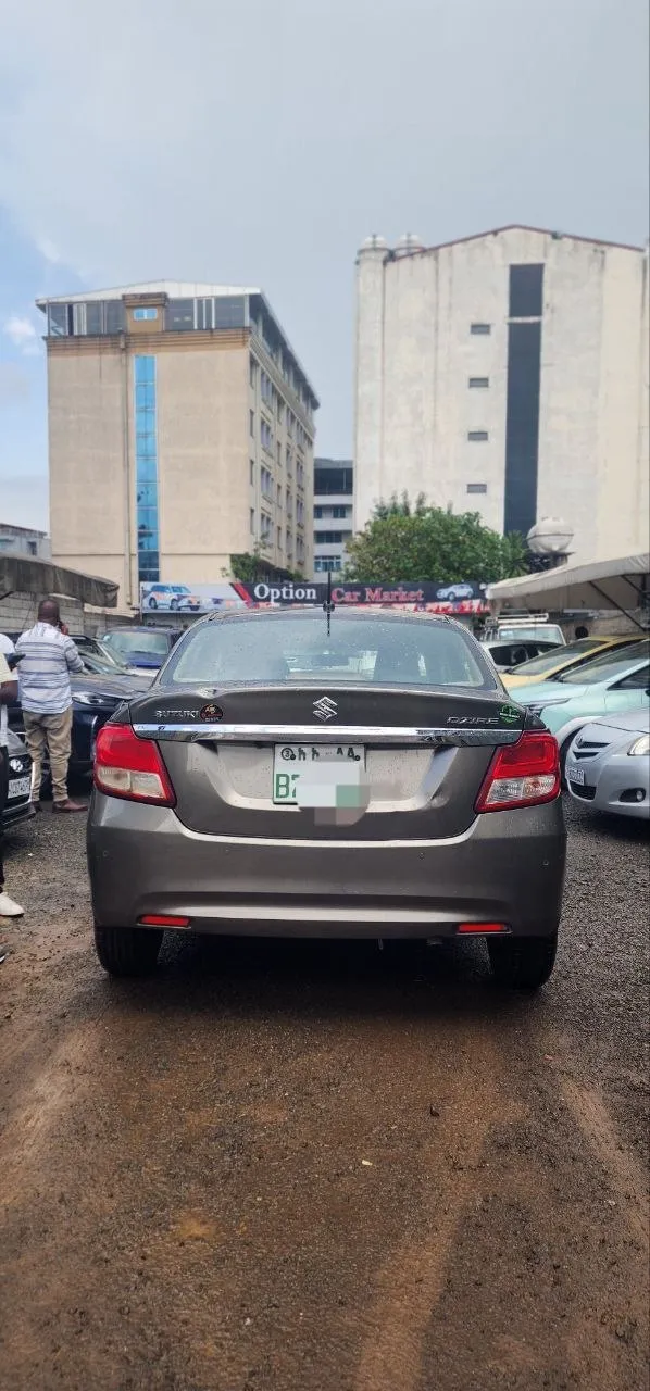 Suzuki Dzire 2022 Automatic – photo 6