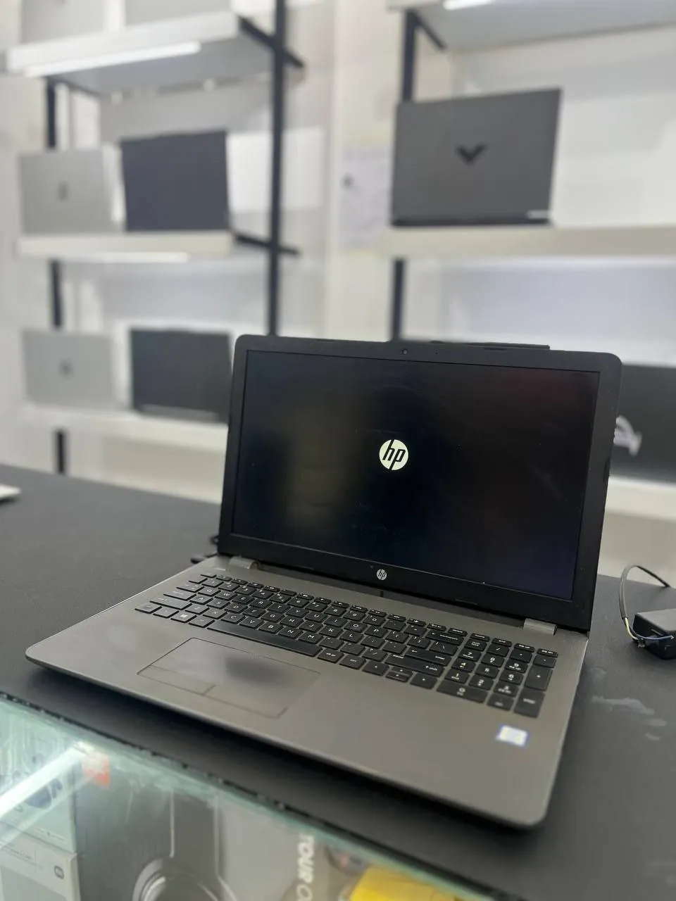 HP i5 7th Generation Laptop – photo 3