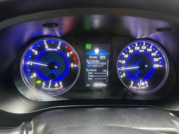 Toyota Hilux Revo X-Cab 2020 – photo 9