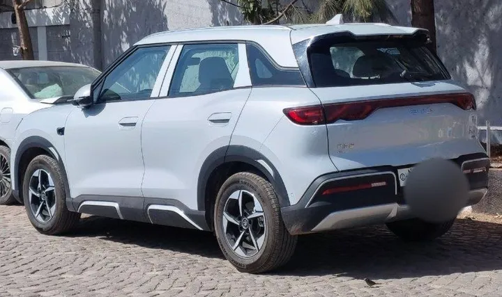 BYD Yuan Up Smart 2025 – photo 3