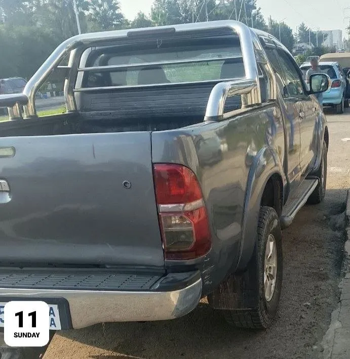 Toyota Hilux Extra-Cab 2008 – photo 7