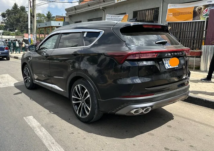 Jetour X70 Plus 2022 SUV – photo 4