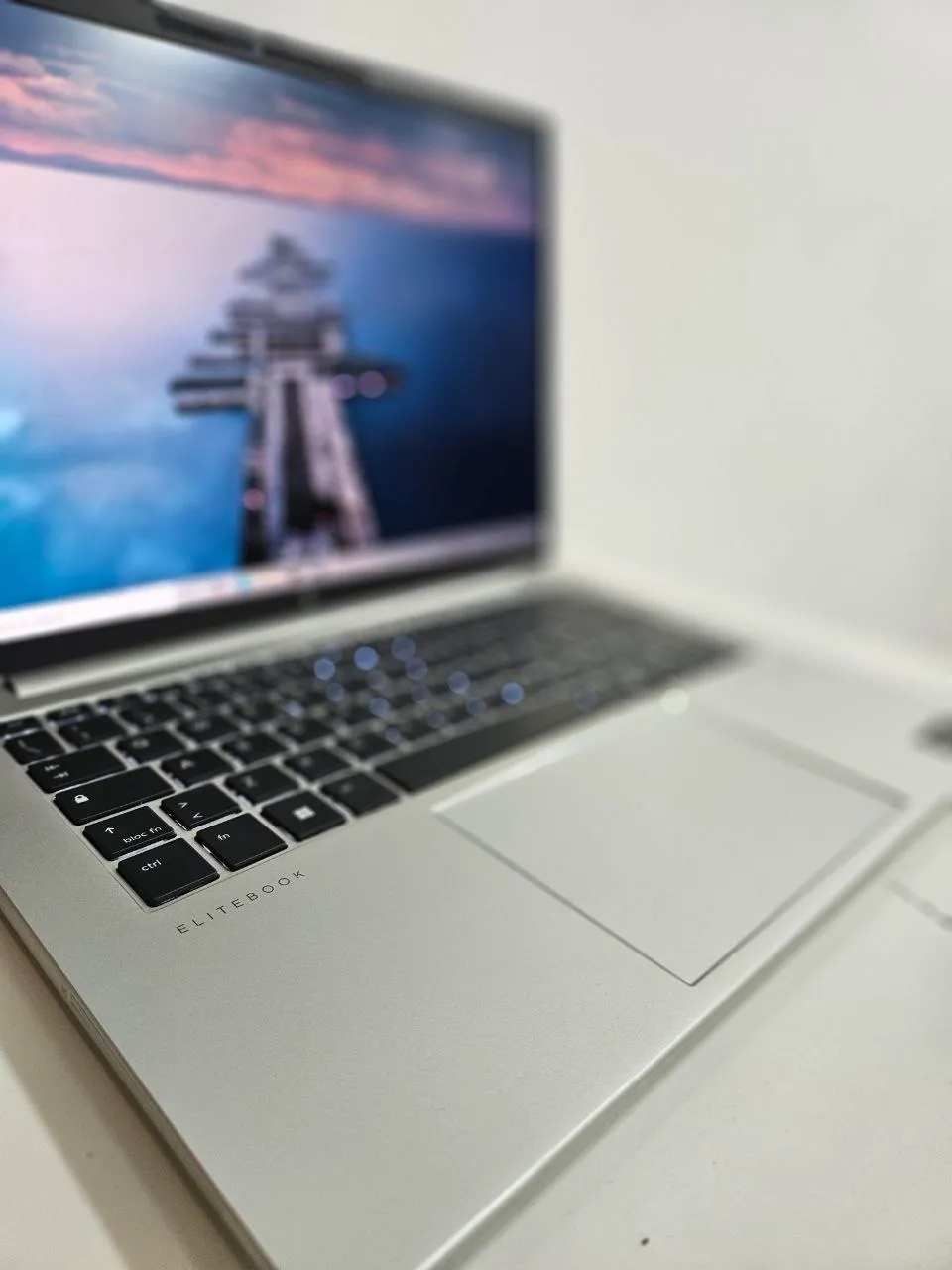 HP EliteBook 840 G11 Ultra 7 – photo 4