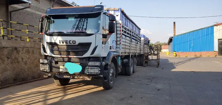 Iveco Cargo Truck 380hp 2015 – photo 3