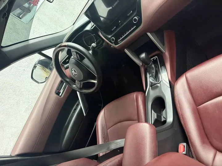 Toyota Corolla Cross Hybrid 2024 – photo 8