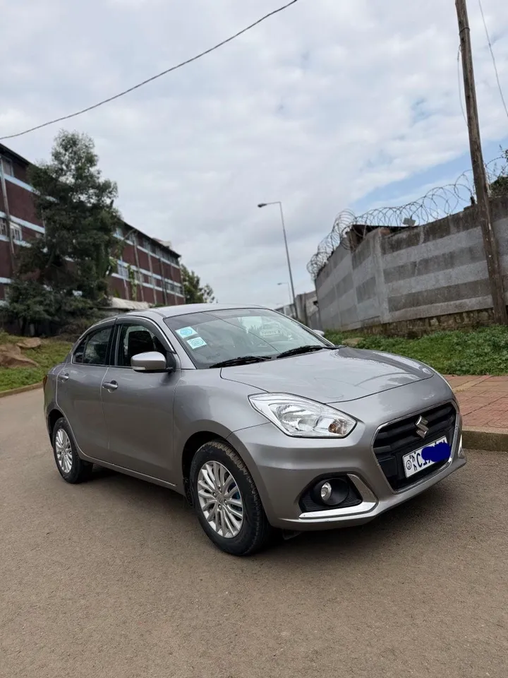 Suzuki Dzire 2022 Automatic – photo 6