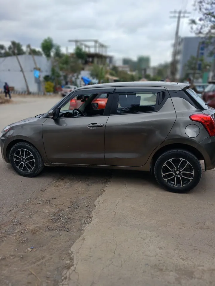 2021 Suzuki Swift Hatchback – photo 4