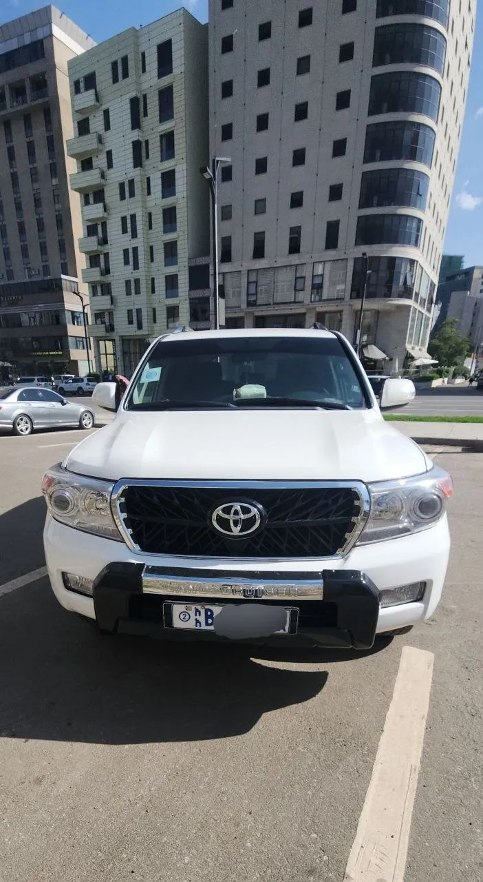 Toyota Land Cruiser V8 GX – photo 9