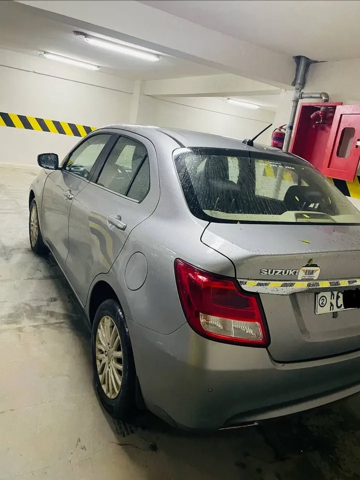 Suzuki Dzire 2022 Automatic – photo 4