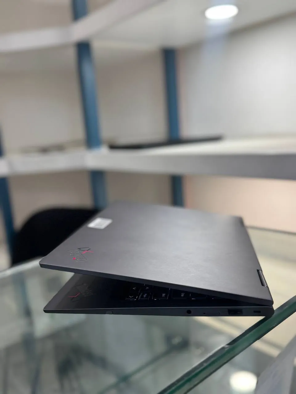 Lenovo ThinkPad X1 Yoga i7 11th Gen – photo 8