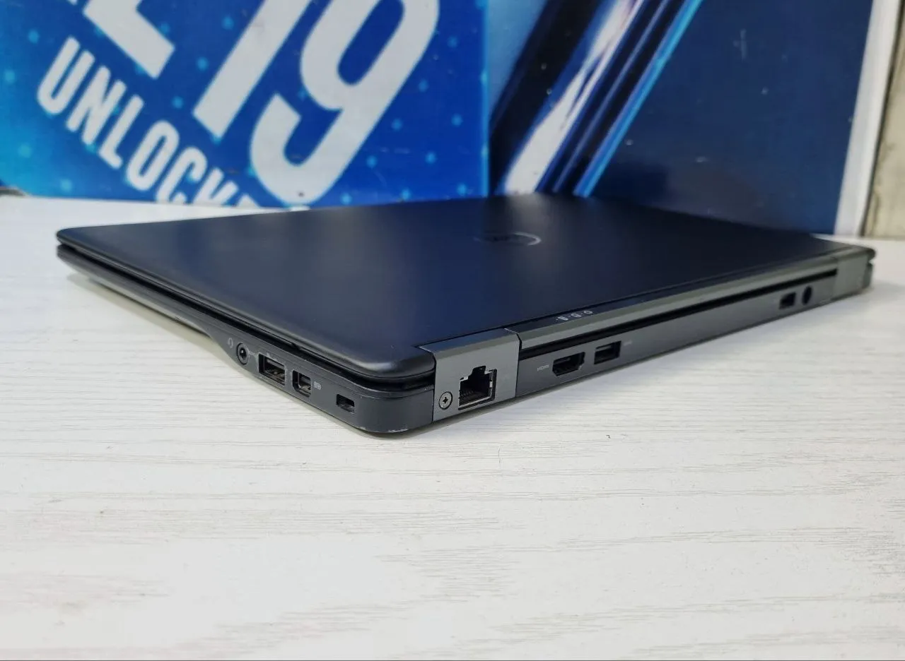 Dell Latitude E7250 i7 8GB 128GB – photo 3