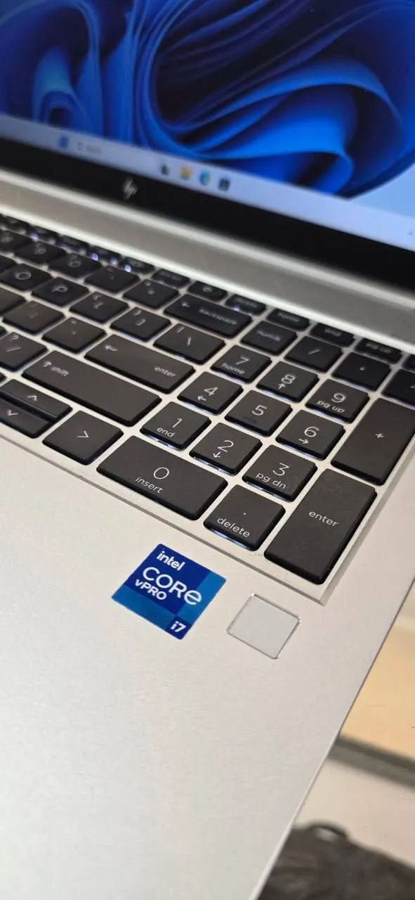 HP EliteBook 840 G8 i7 Laptop – photo 3