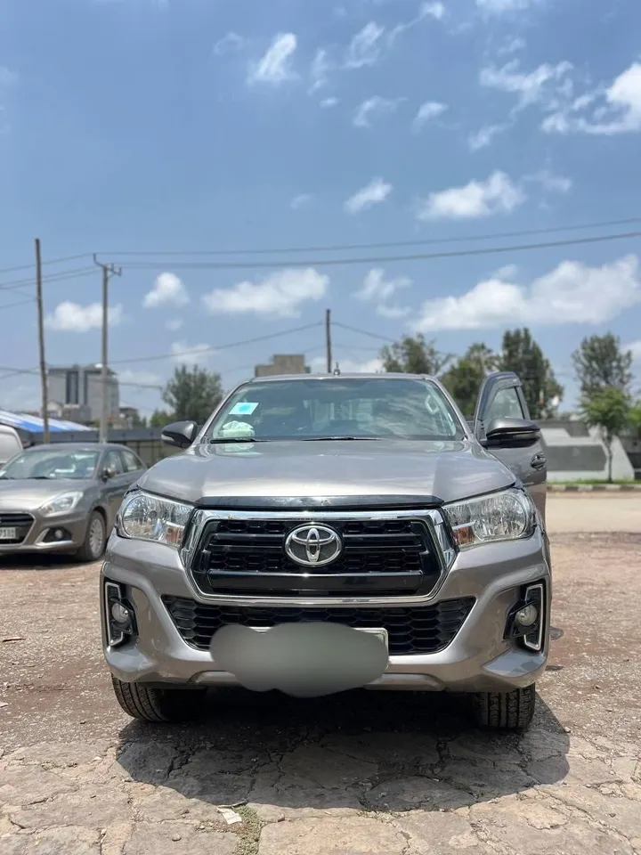 Toyota Revo Double Cab 2019 Diesel – photo 5
