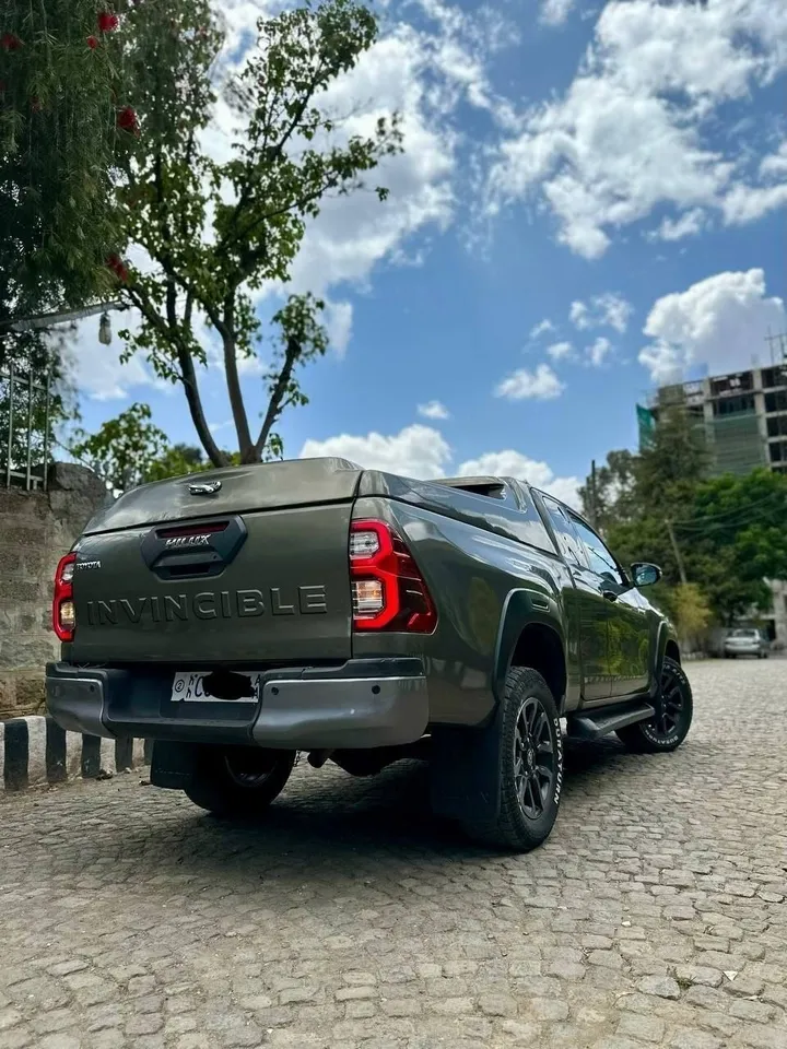 Toyota Hilux Invincible X 2021 – photo 6