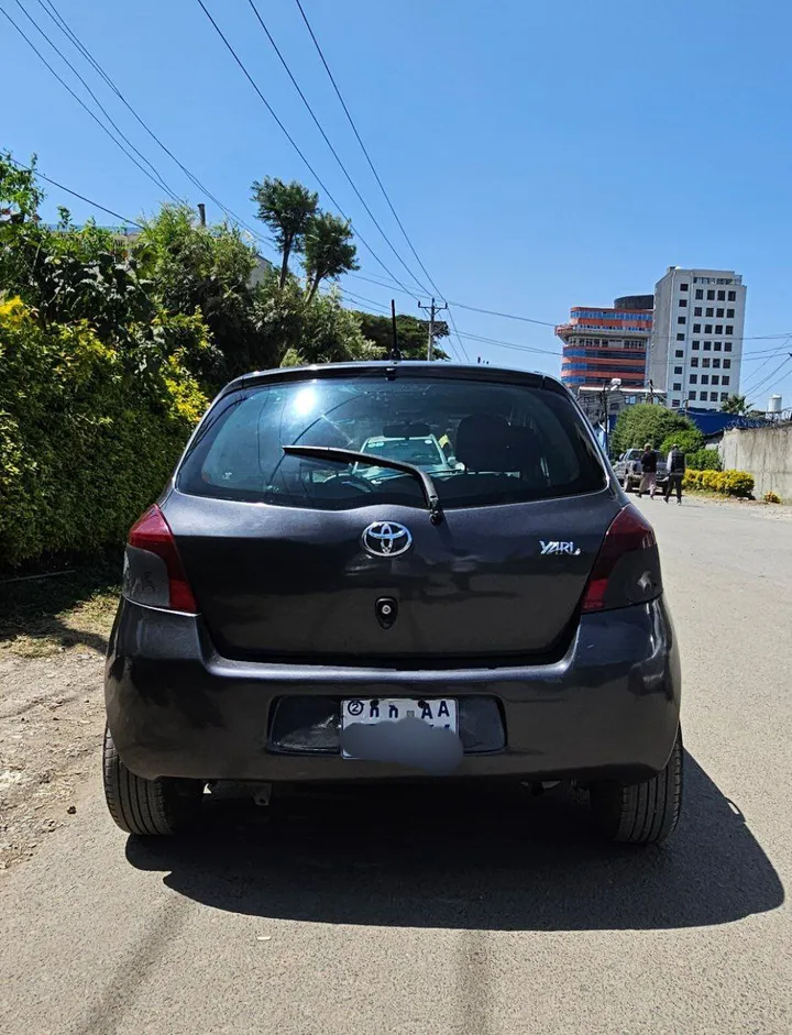 Toyota Yaris Compact 2007 Automatic – photo 5