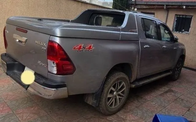 Toyota Hilux Double Cab 2019 – photo 3