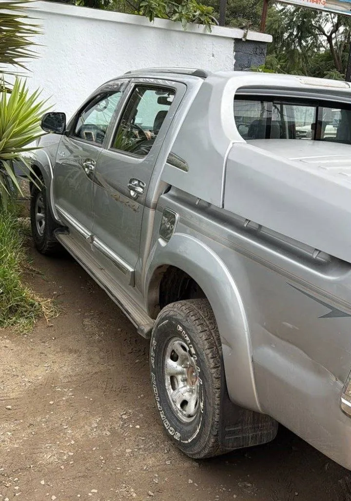 Toyota Pickup Truck 2015 Manual – photo 4