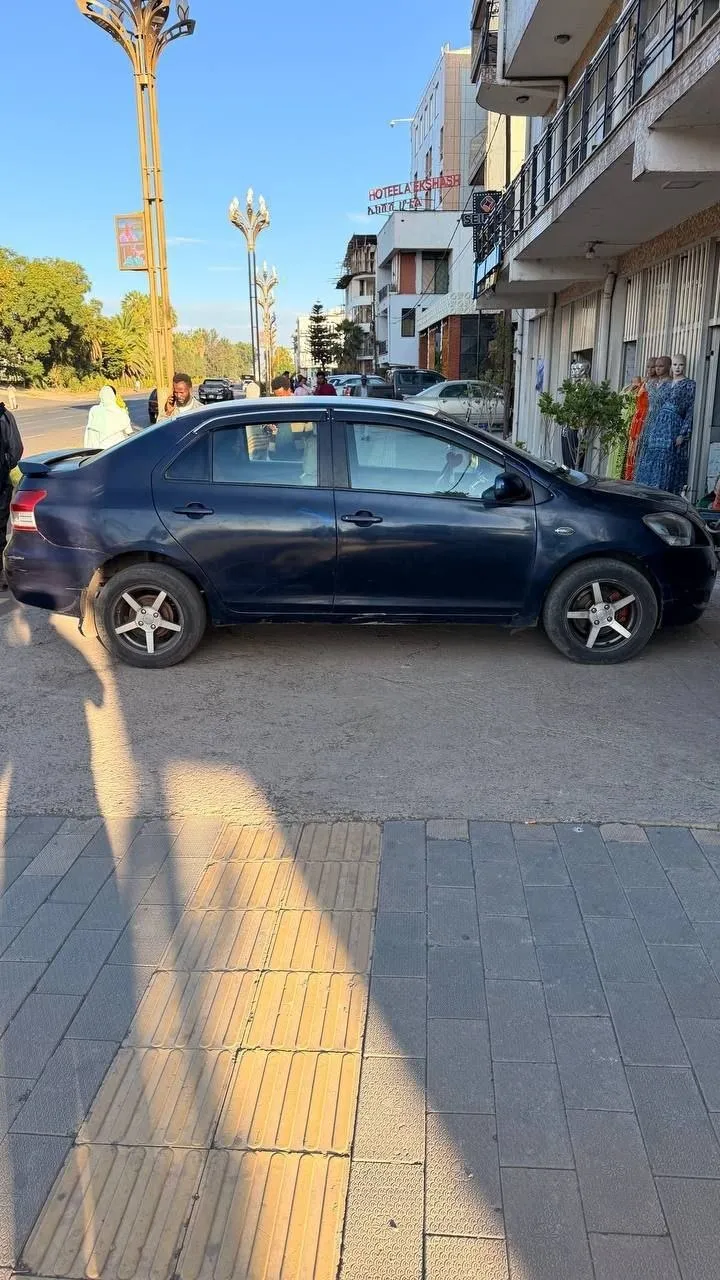 Toyota Yaris Sedan 2006 – photo 3