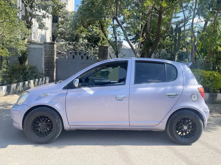 Toyota Vitz 2004 Automatic – photo 7