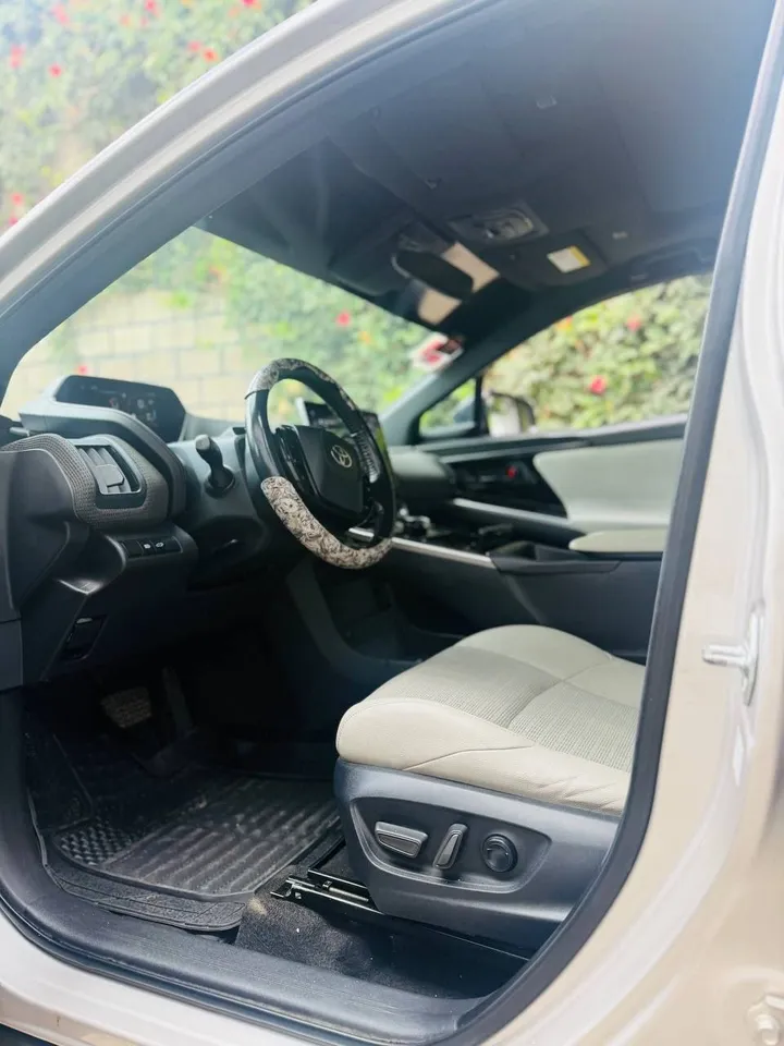 Toyota BZ4X 2023 Electric SUV – photo 7