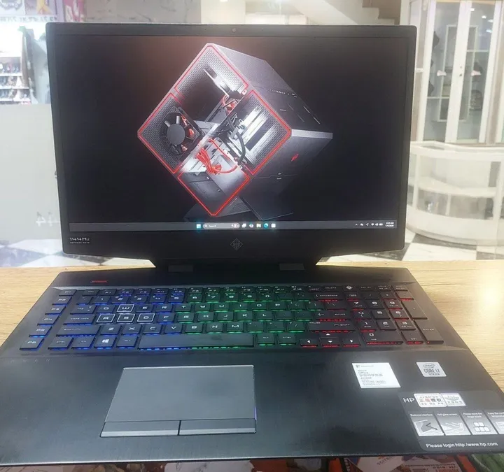 HP Omen 17 inch RTX 2070 Laptop – photo 4