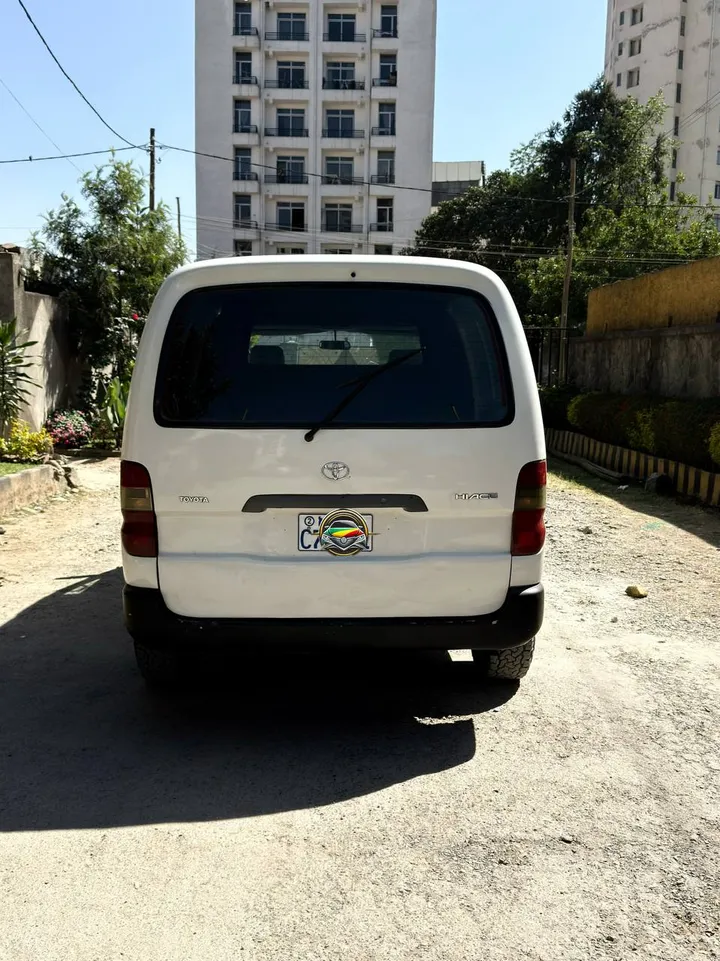 Toyota 2LT Diesel Van 2003 – photo 7