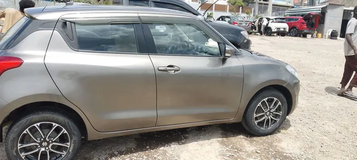 Suzuki Swift 2022 – photo 4