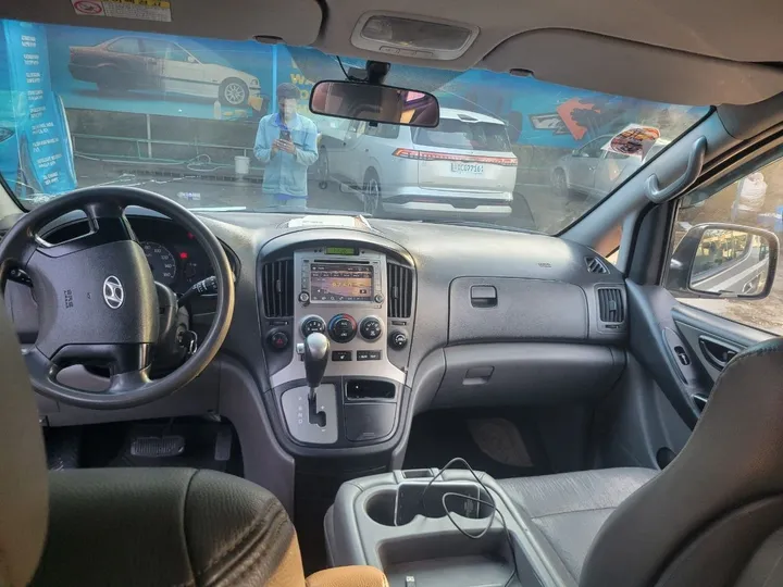 Hyundai Grand Starex 2016 – photo 8