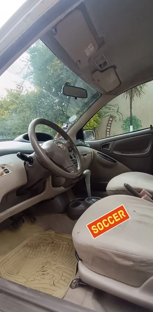Toyota Platz 2005 Automatic – photo 4