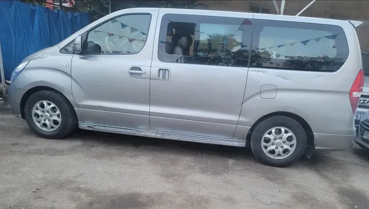Hyundai Starex 2015 Automatic – photo 5