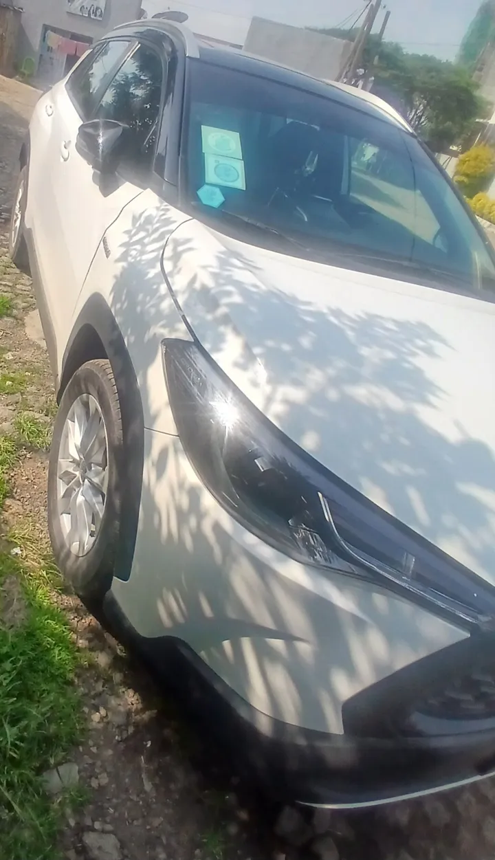 Toyota Corolla Cross Hybrid 2024 – photo 5