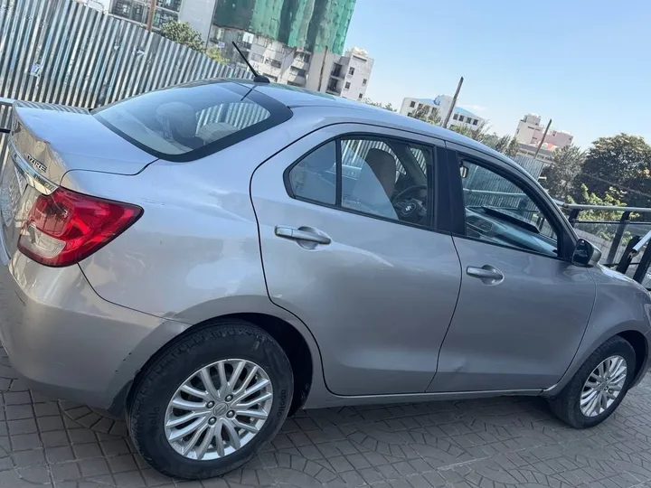 Suzuki Dezire 2021 Silver Automatic – photo 8