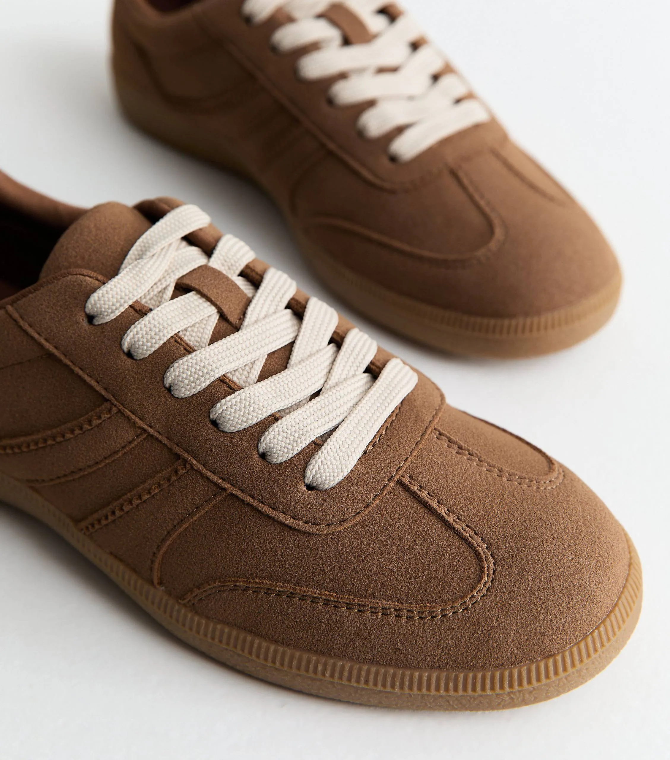 New Look Faux Suede Stripe Trainers – photo 3