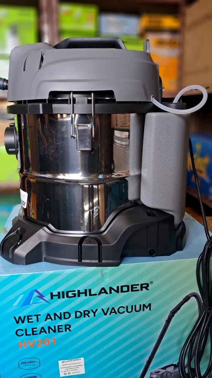Highlander Wet Dry Vacuum Cleaner 20L – photo 4